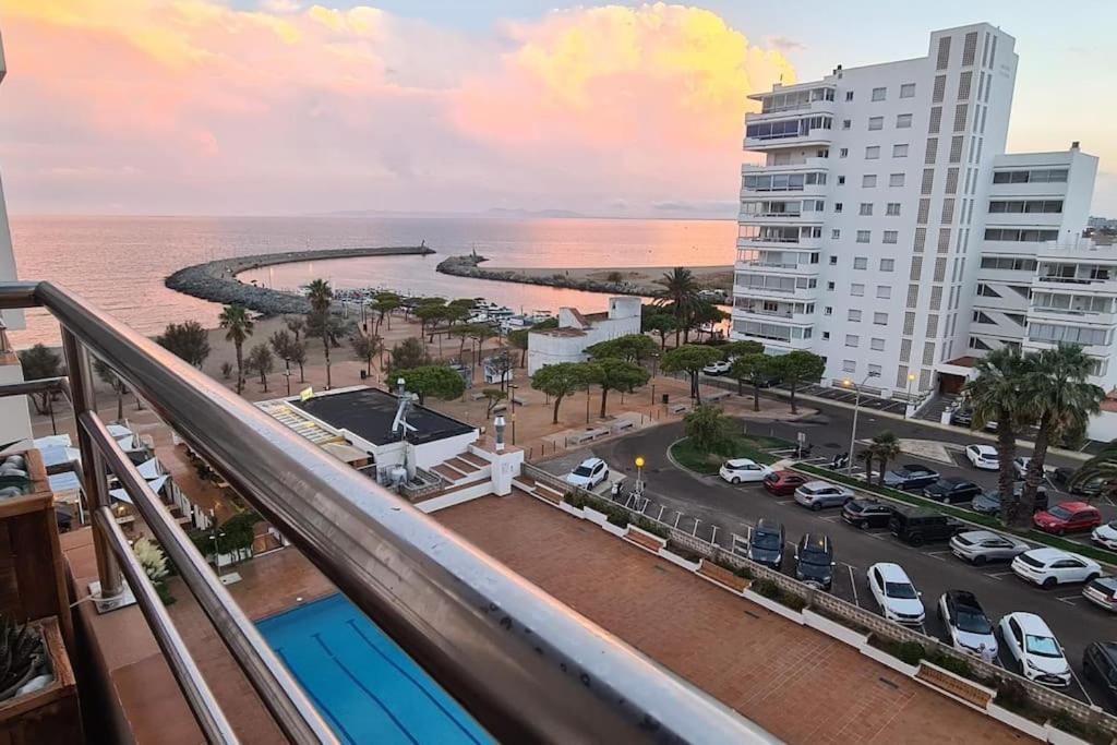 Sunsetmare Vacational Apartment Roses Exteriér fotografie