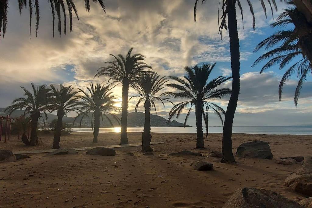 Sunsetmare Vacational Apartment Roses Exteriér fotografie