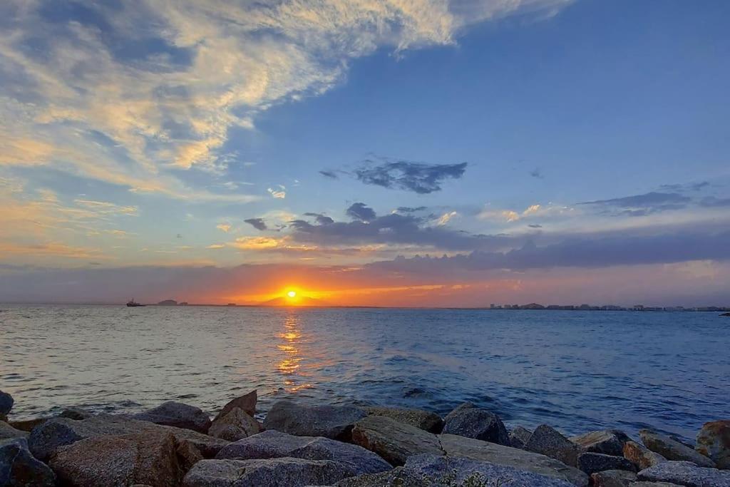 Sunsetmare Vacational Apartment Roses Exteriér fotografie